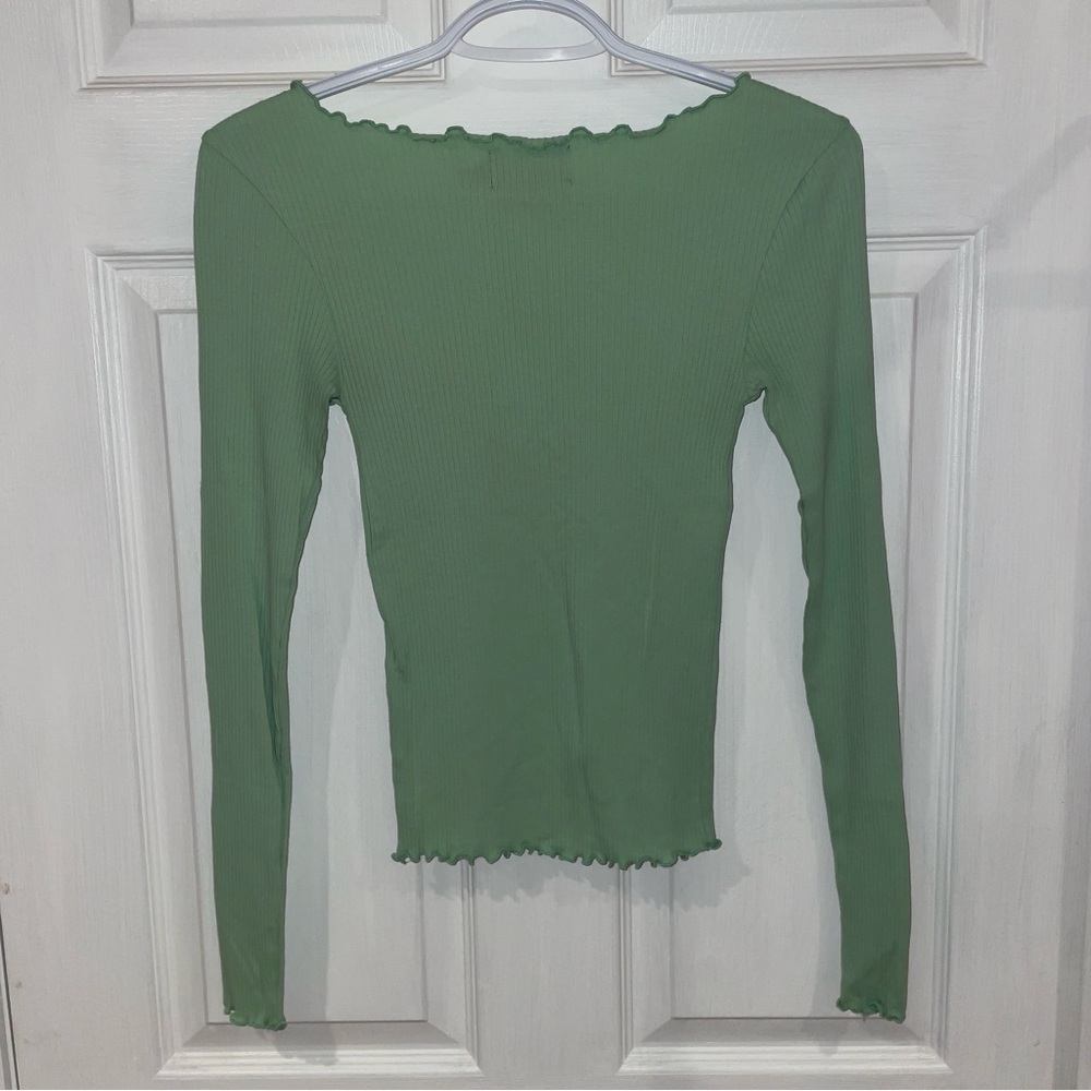 Green Ribbed Top - Picture 3 of 3